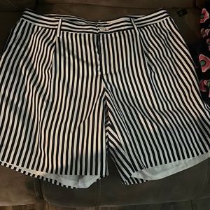 Ralf Lauren Navy and white shorts